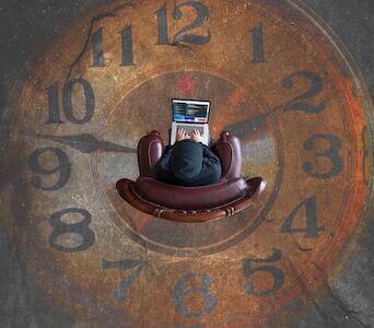 Mastering Time Management: Productivity Hacks for Personal Growth